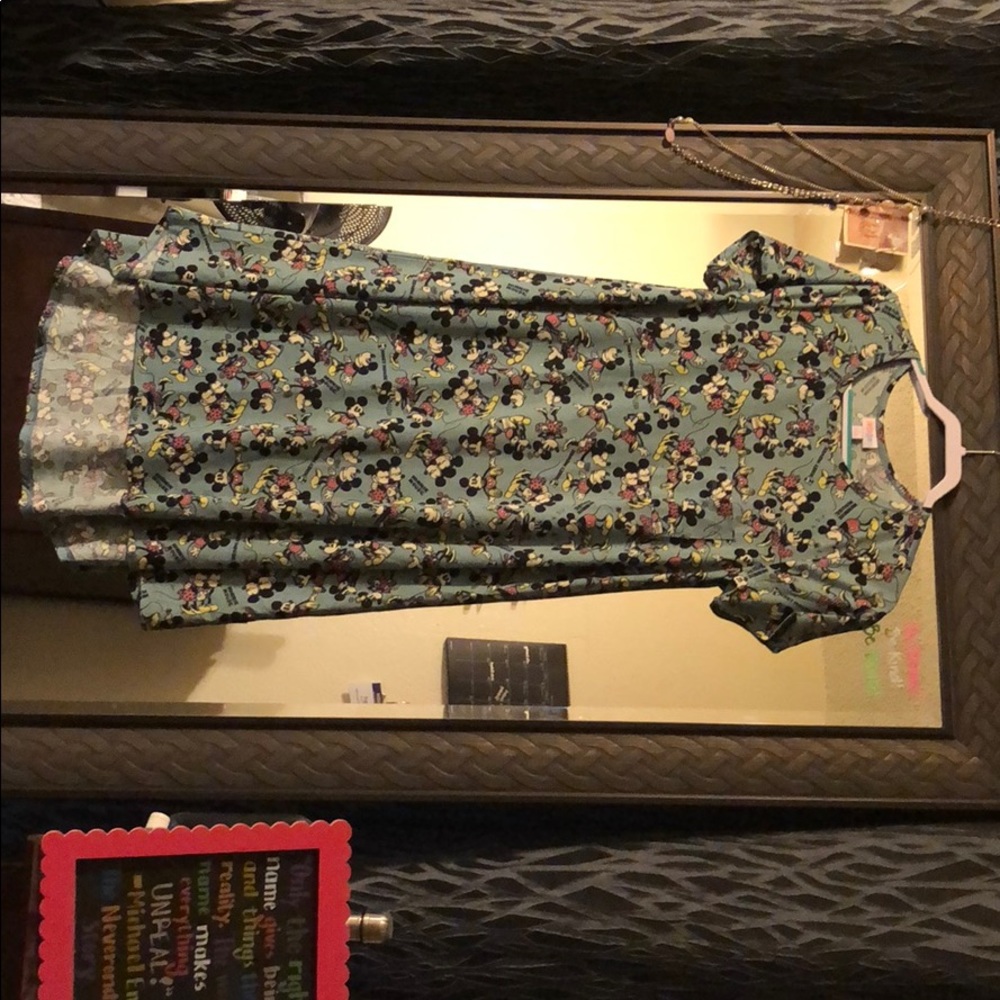NWOT LuLaRoe Disney Collection Carly Small